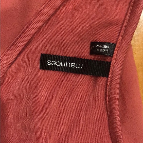 Top - Picture 2 of 3